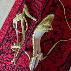 Elegant Woven Strappy Heels